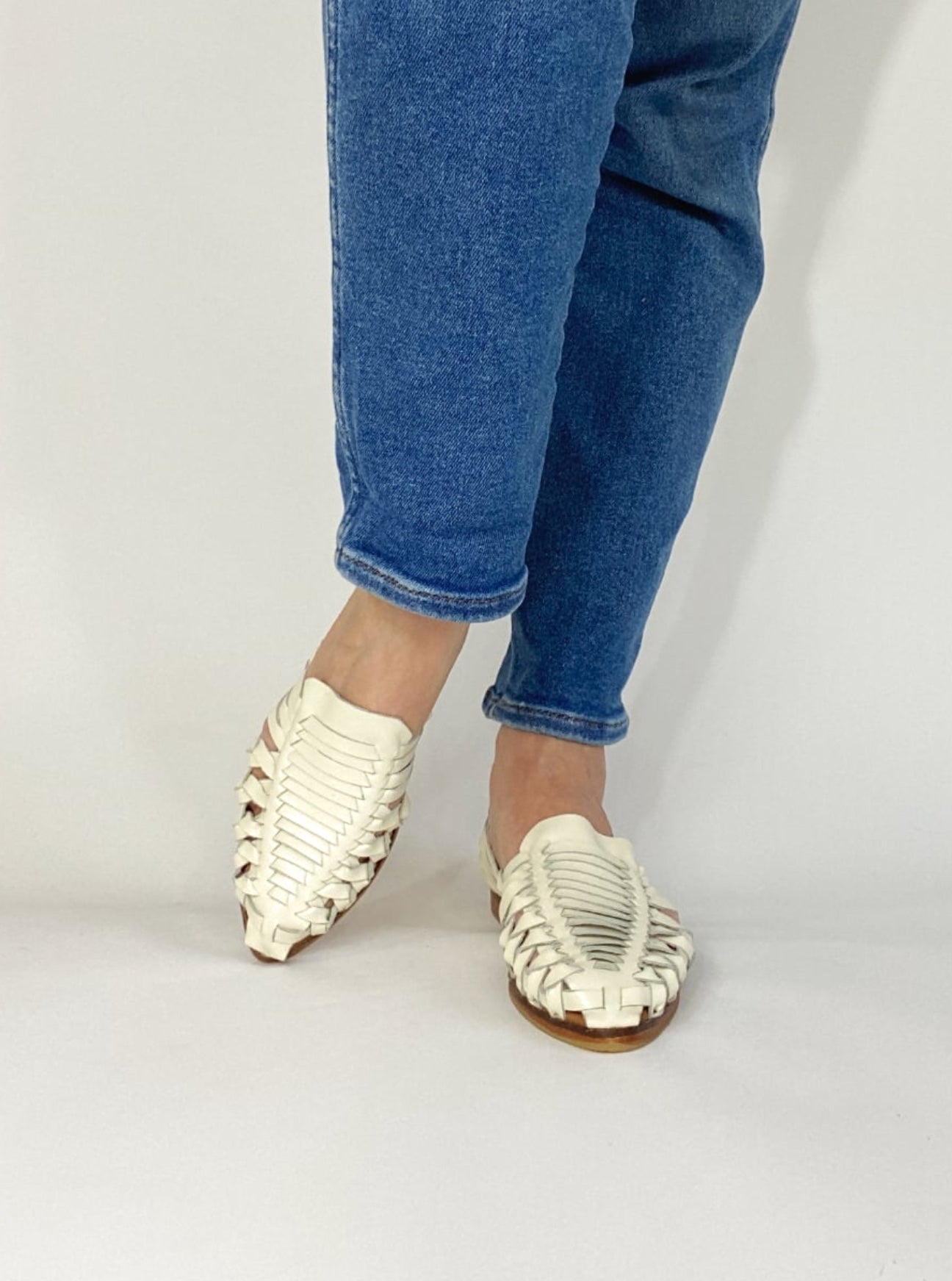 Piper Flat in Cream Leather (PREORDER)
