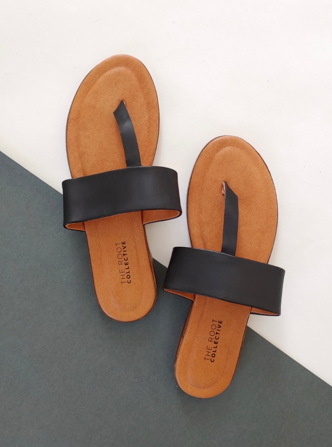 Gena Sandal in Solid Noir Leather (FINAL SALE)