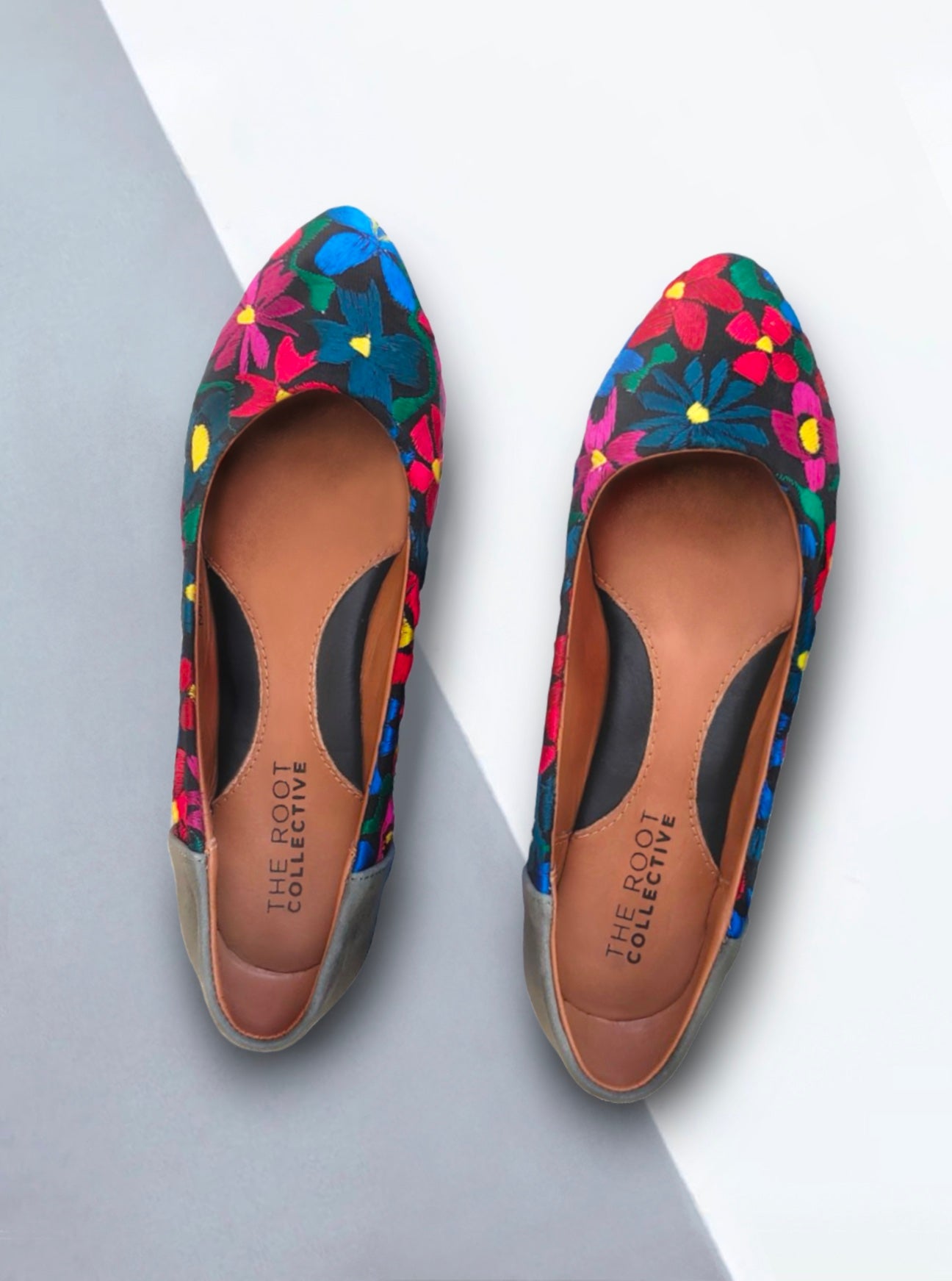 Thea Flat in Embroidered Black Floral (PREORDER)