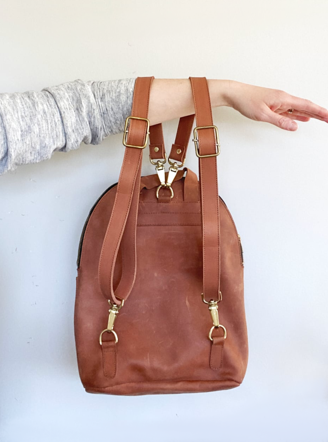 Backpack Straps in Chestnut Leather (PREORDER)